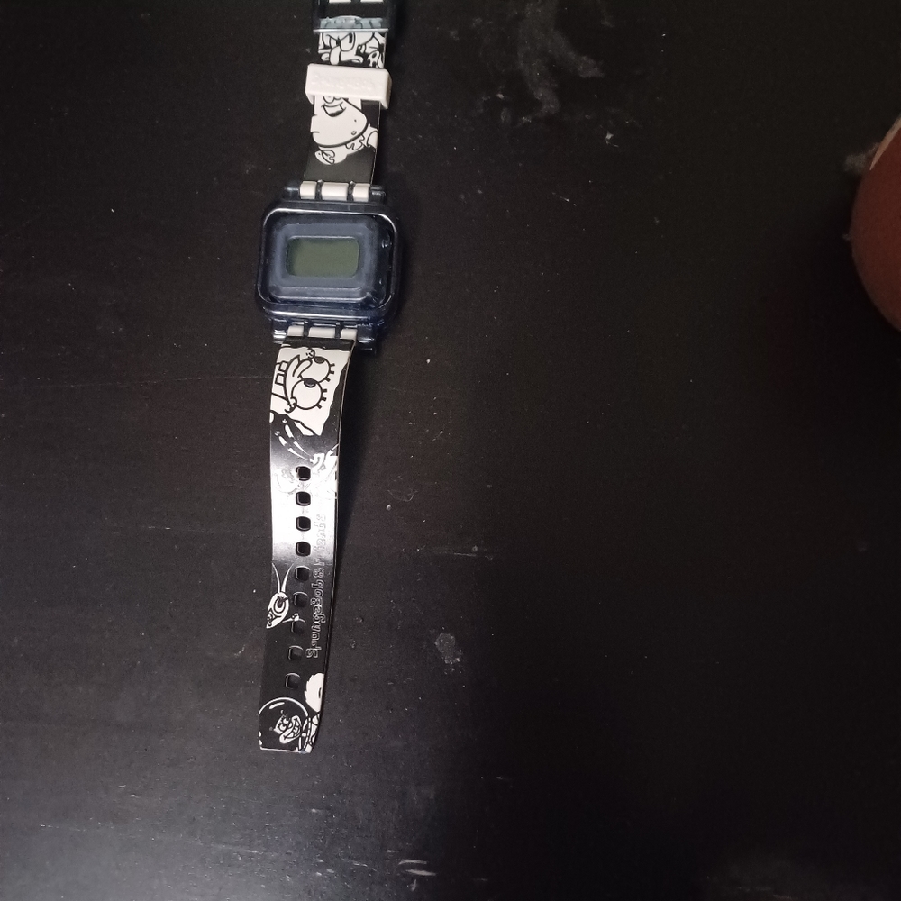 Watch - Picture 3 of 3